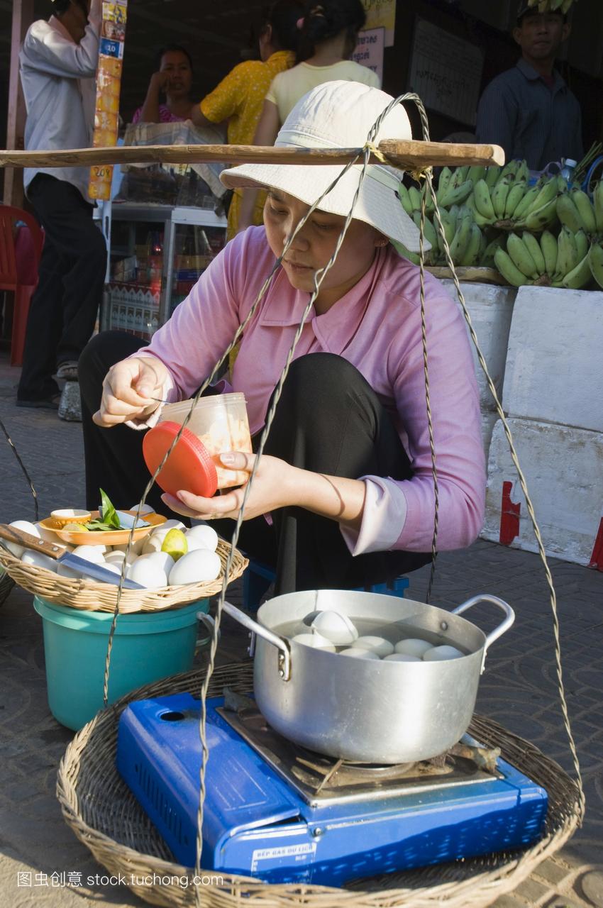 女人卖汤客寓老市场Psar底盘暹粒柬埔寨印度