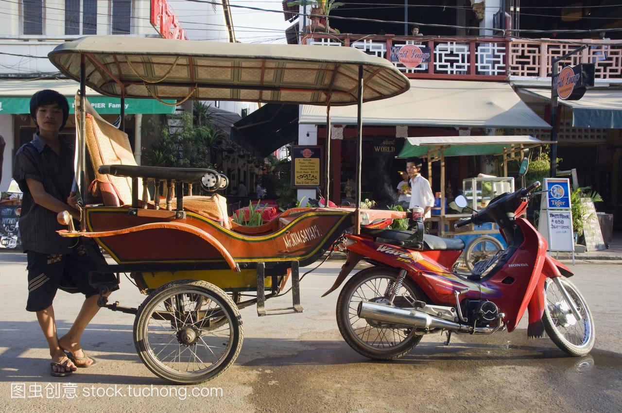 tuktuk出租车,酒吧街,老市场psar底盘暹粒柬埔寨