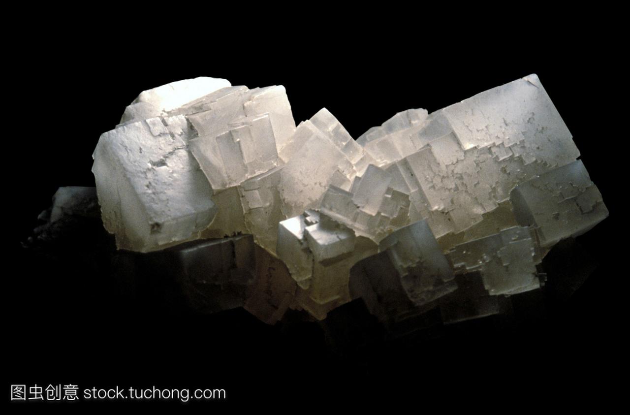 立方盐晶体博物馆样本。这个样本来自波兰的克