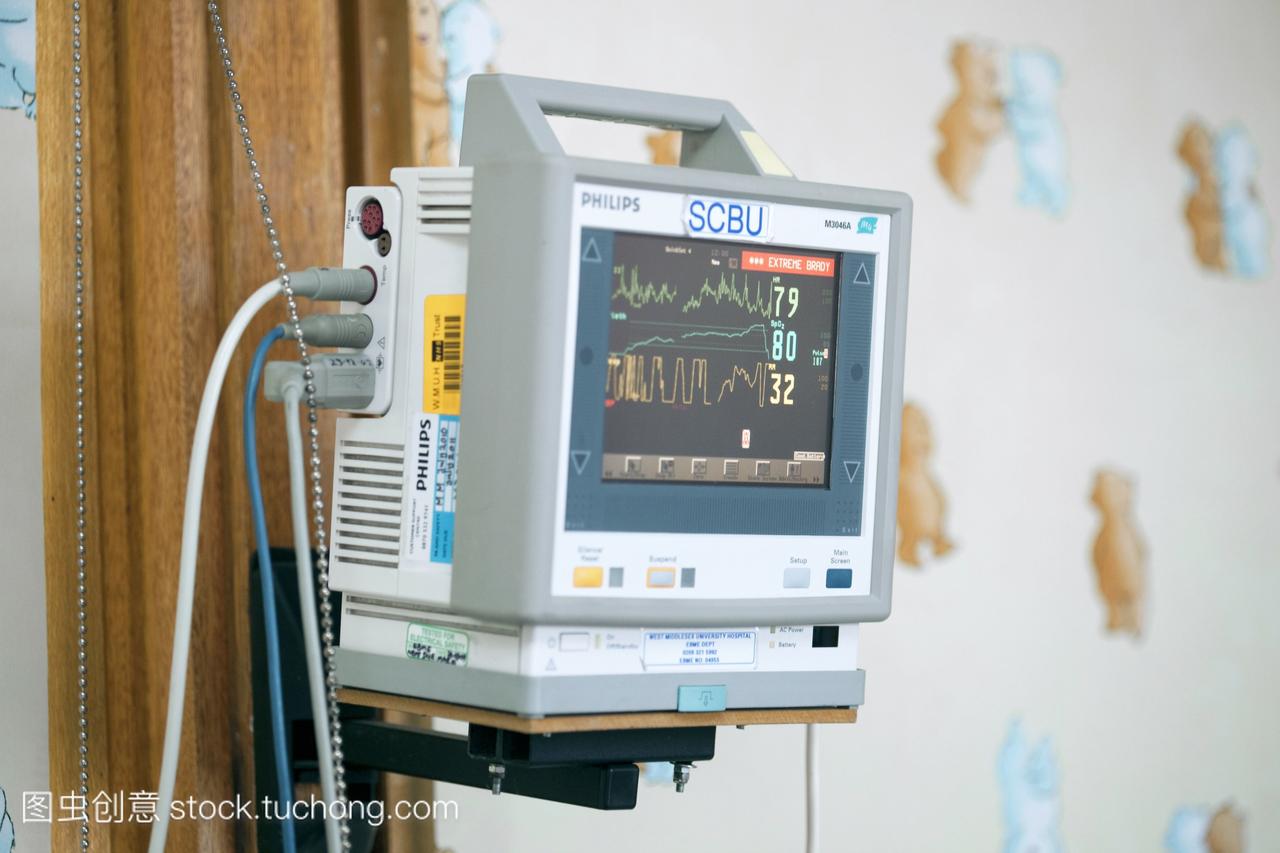 特别照顾婴儿病房scbu监视器在医院婴儿病房