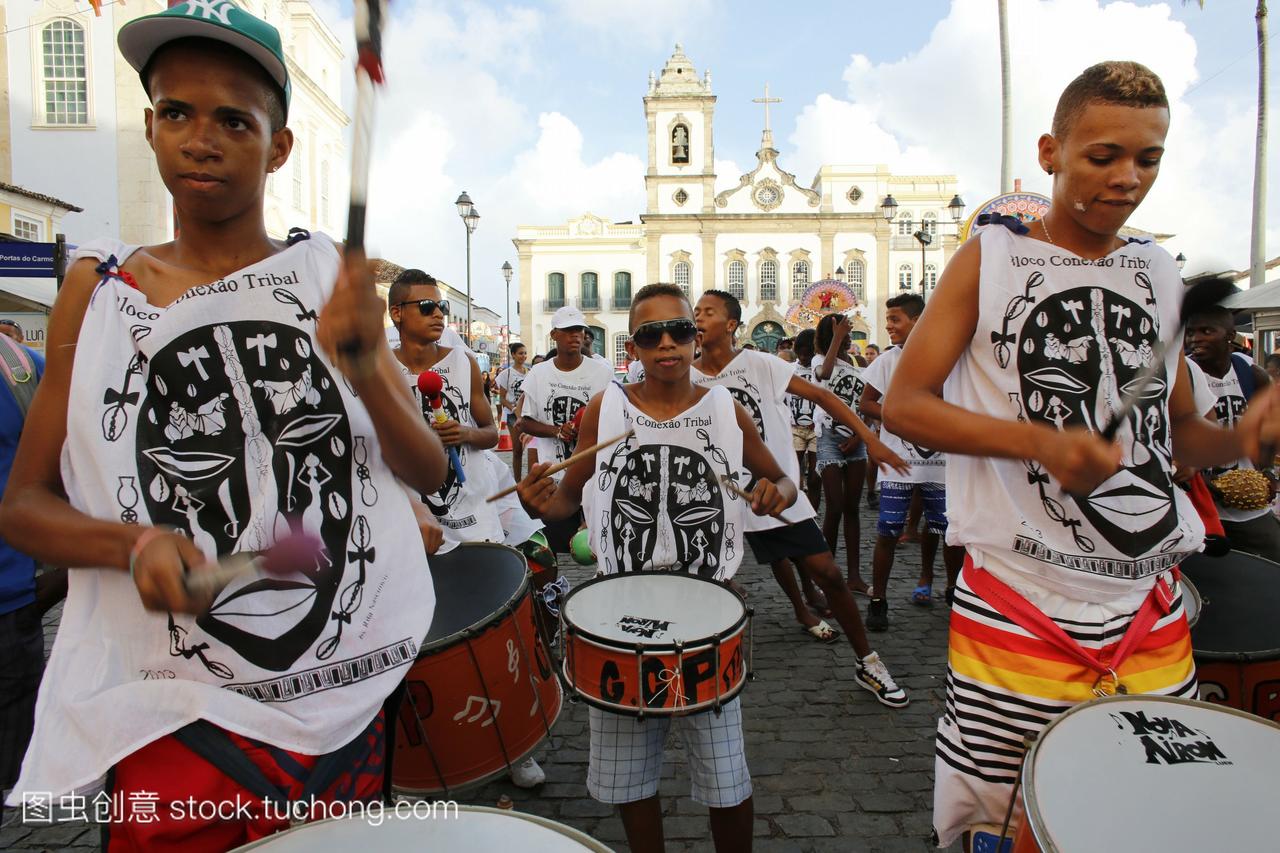 萨尔瓦多街头狂欢节,巴西。