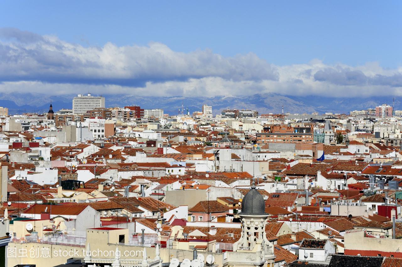 西班牙马德里历史名城中心查看Chueca的屋顶