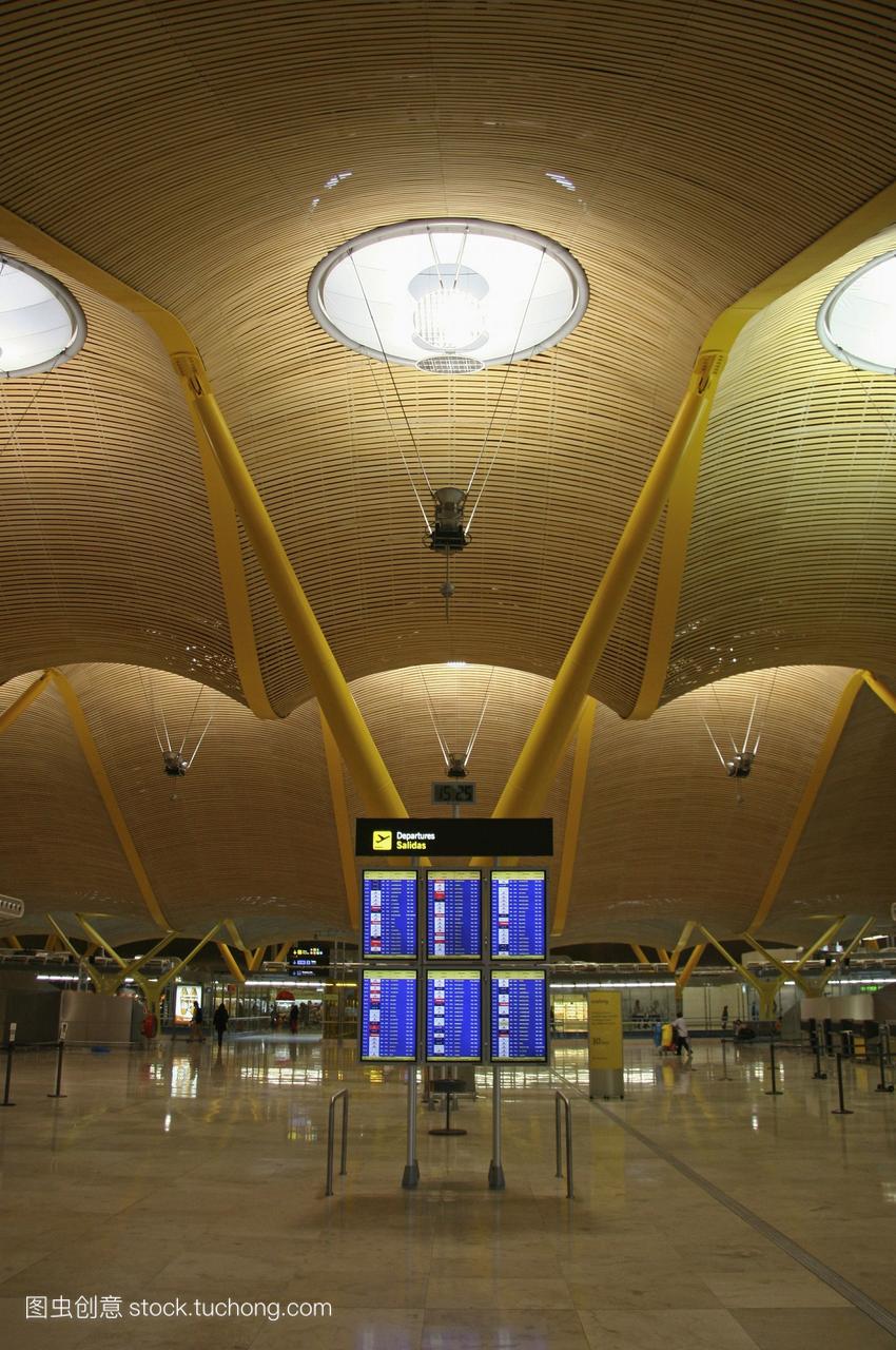 西班牙马德里,马德里巴拉哈斯国际机场4号航站楼