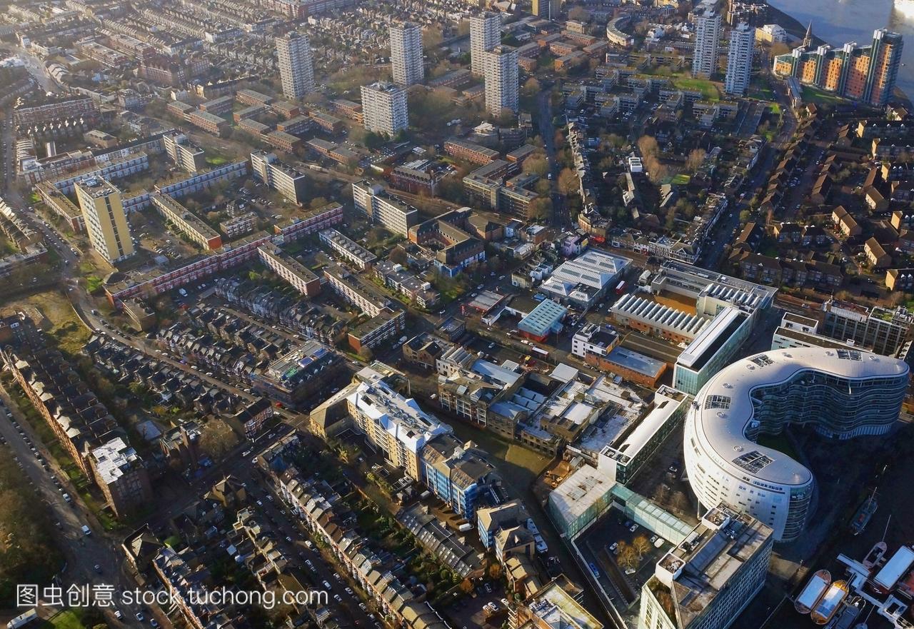 英国英格兰伦敦工业区的鸟瞰图;