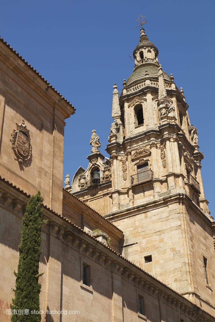 IglesiaDeLaClereciaClerecia教堂或主教大学;萨