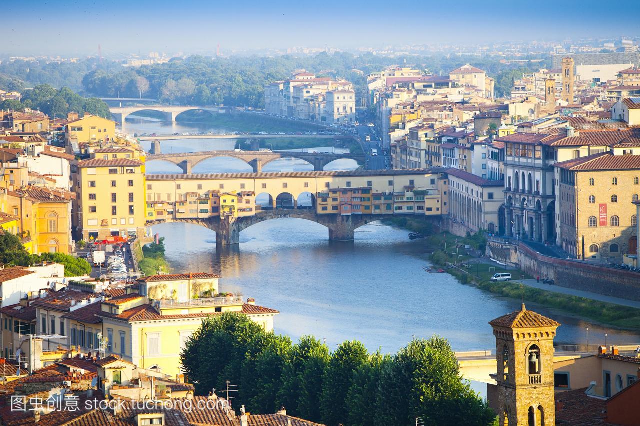 佛罗伦萨意大利城市河流阿诺和旧桥