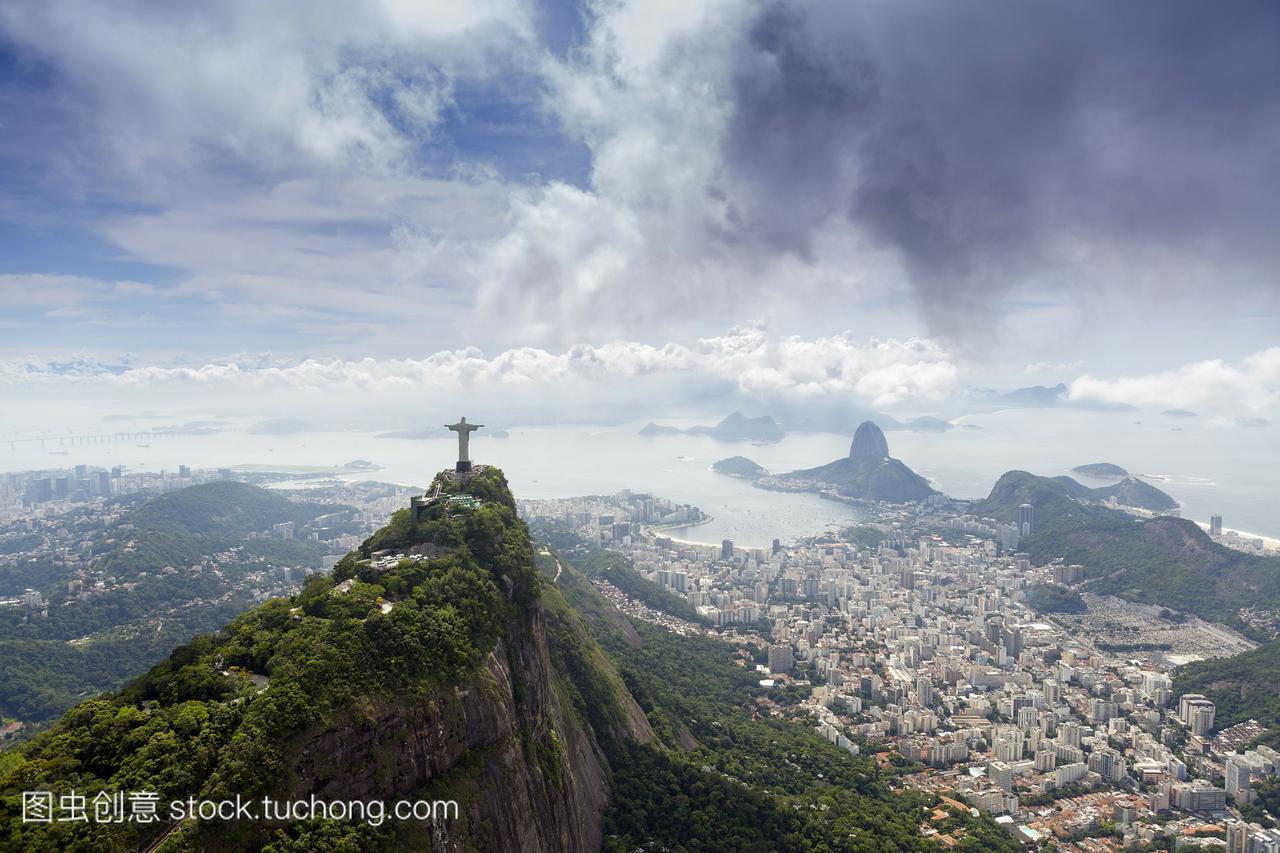 里约热内卢景观展示基督山基督和糖面包联合国